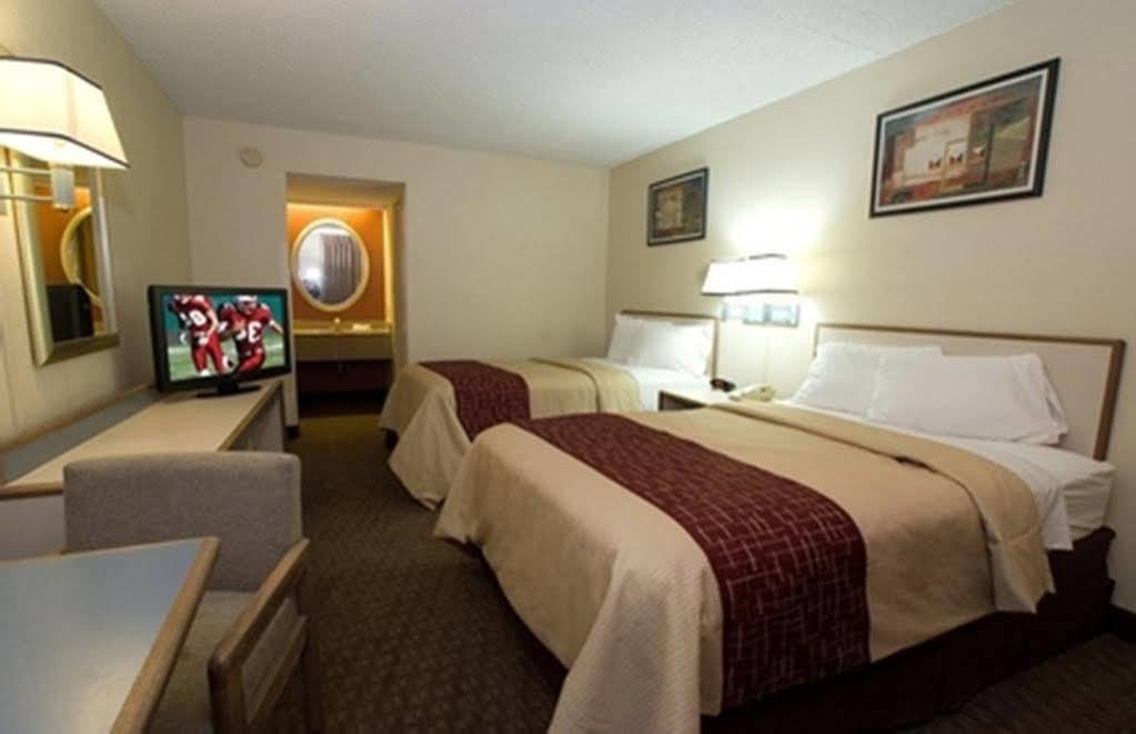 Red Roof Inn Danville, Pa Экстерьер фото